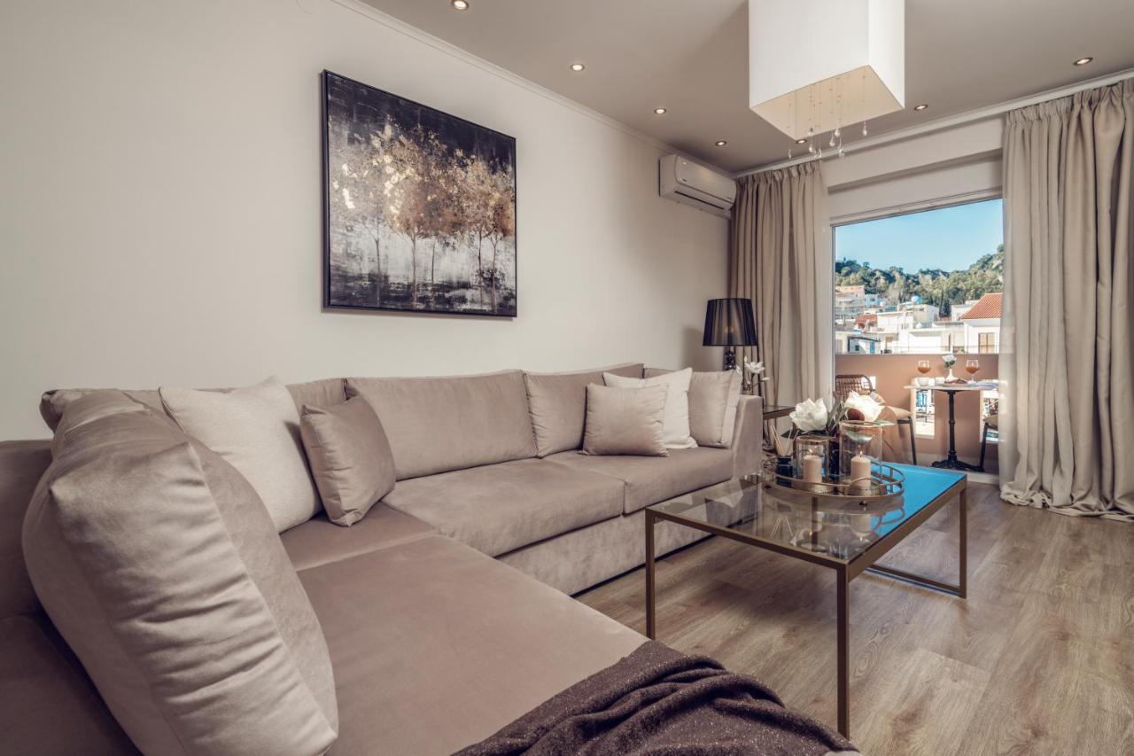 Maison Downtown Luxury Apartments! Kota Zakynthos Bagian luar foto