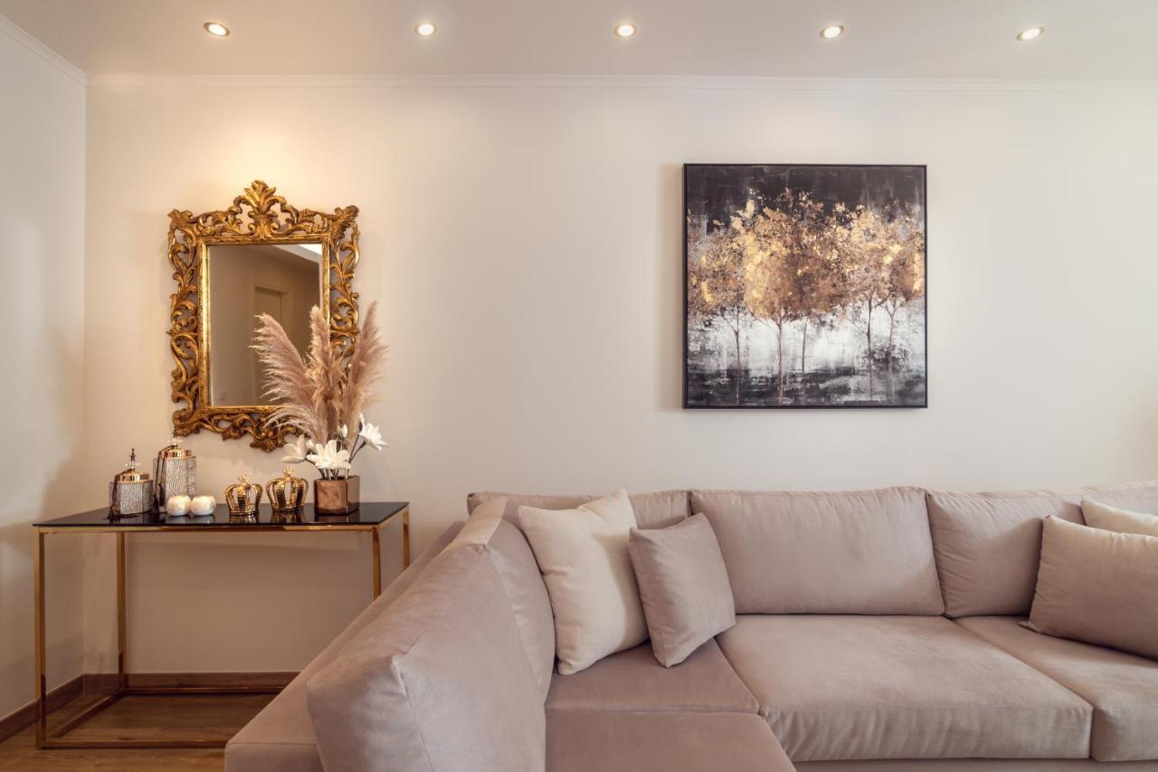 Maison Downtown Luxury Apartments! Kota Zakynthos Bagian luar foto